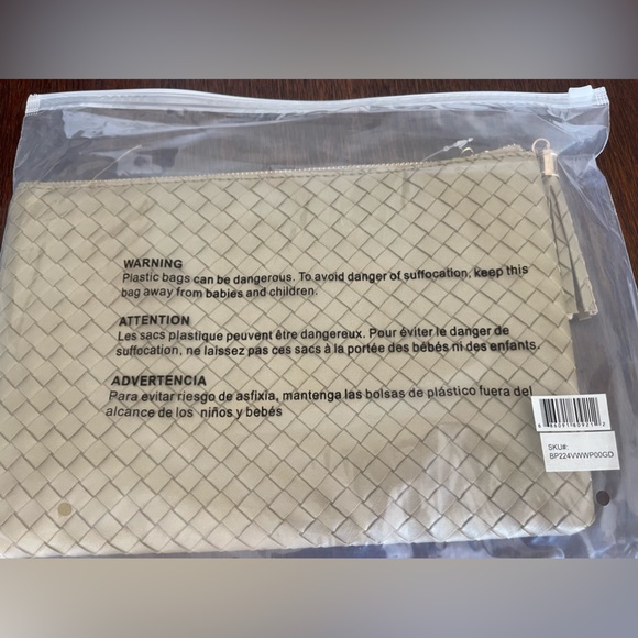 Mimi Curateur Clutch - Virginia Woolf - Picture 6 of 7